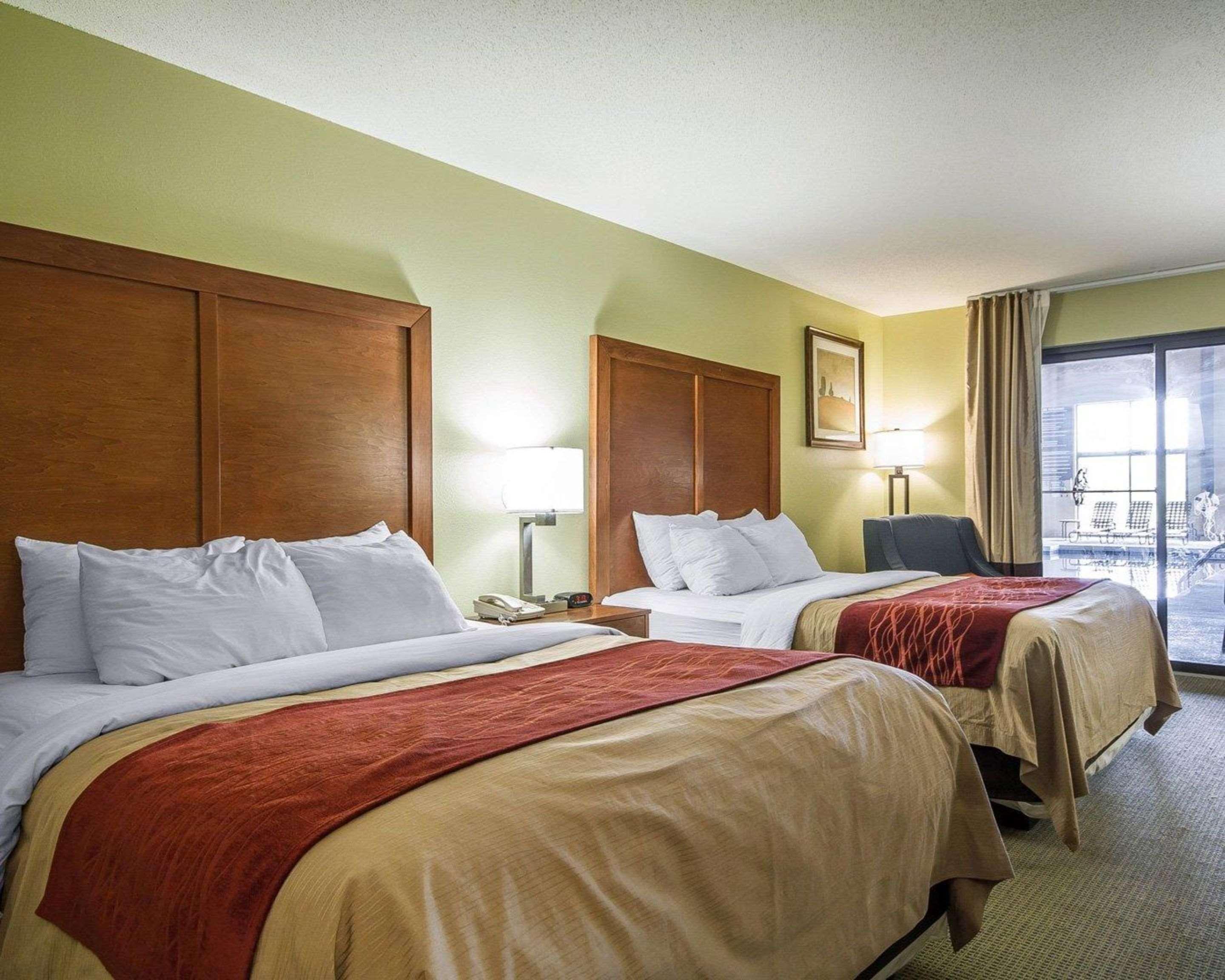 Comfort Inn & Suites Black River Falls I-94 Bagian luar foto