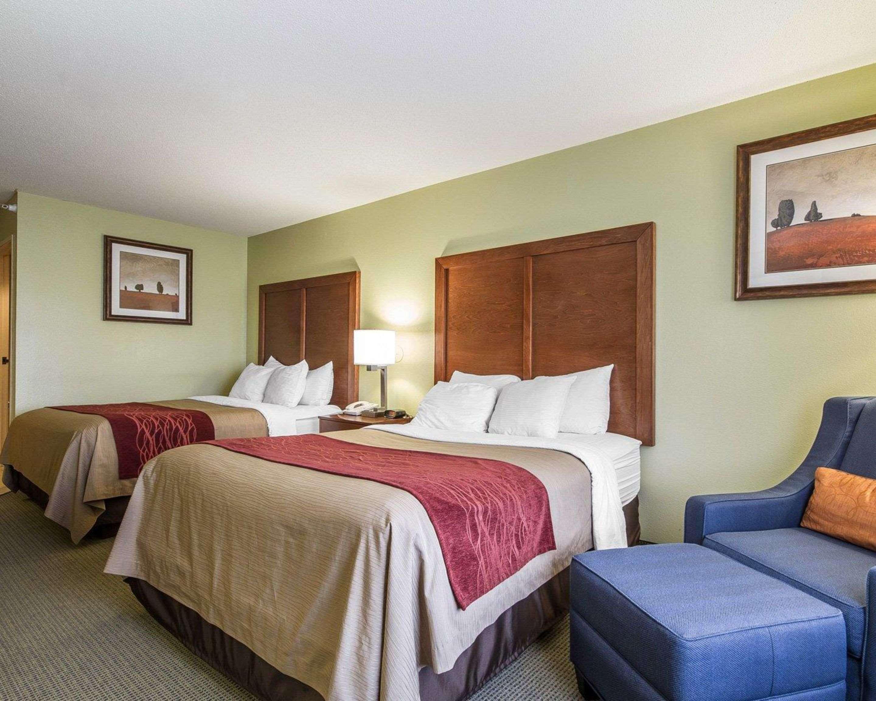 Comfort Inn & Suites Black River Falls I-94 Bagian luar foto