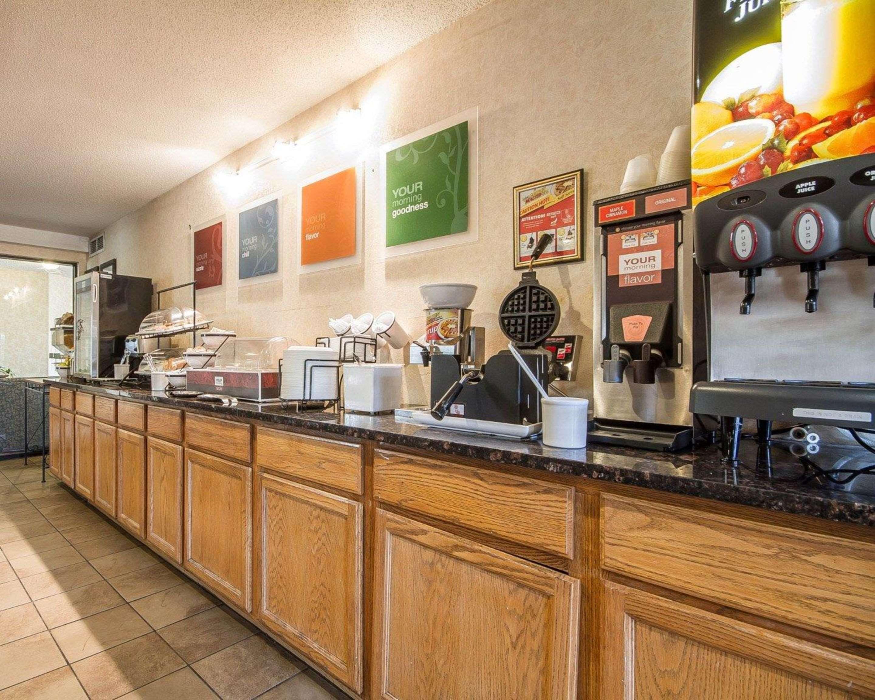 Comfort Inn & Suites Black River Falls I-94 Bagian luar foto