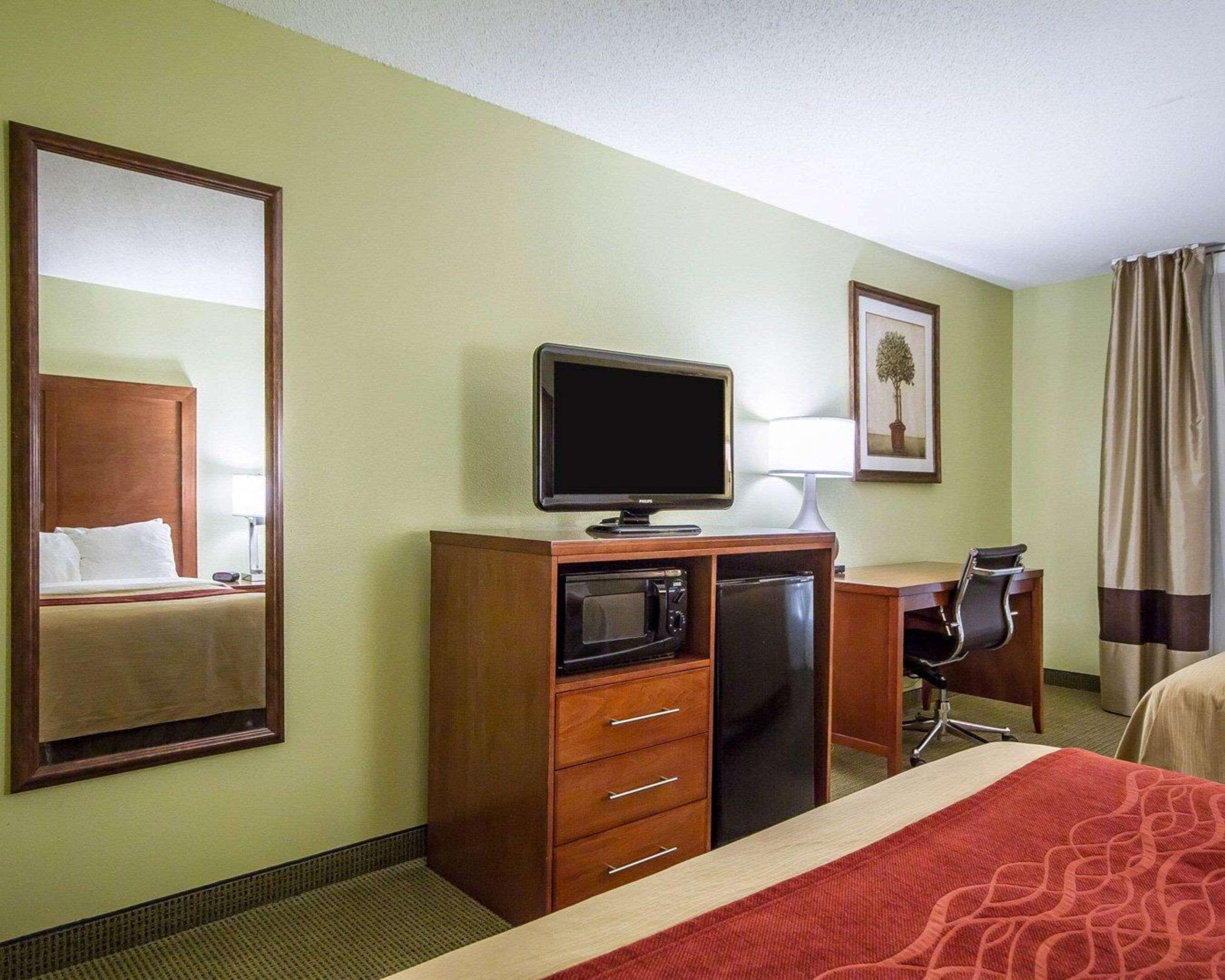 Comfort Inn & Suites Black River Falls I-94 Bagian luar foto