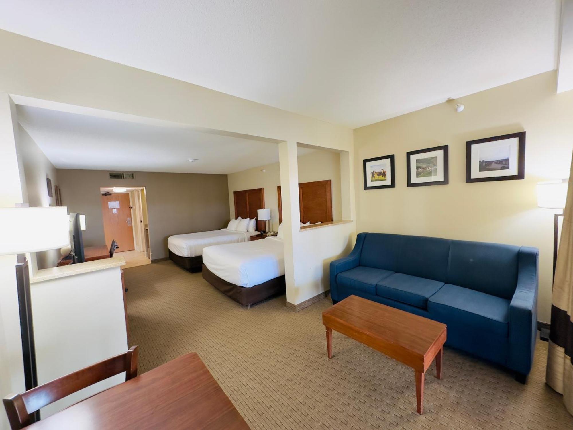 Comfort Inn & Suites Black River Falls I-94 Bagian luar foto