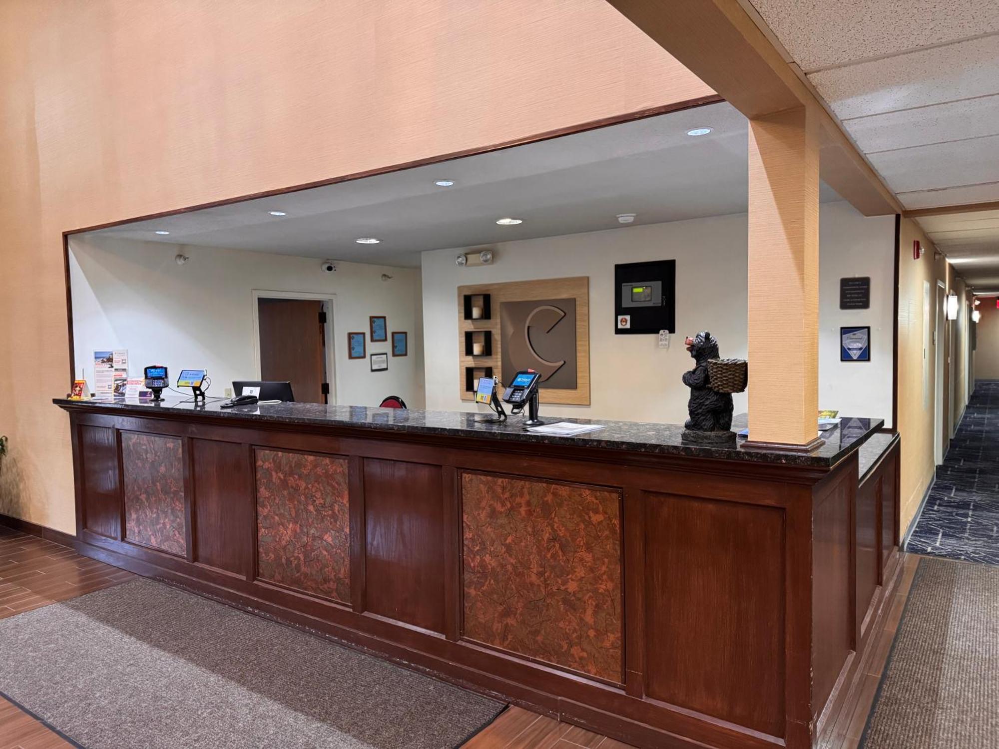 Comfort Inn & Suites Black River Falls I-94 Bagian luar foto